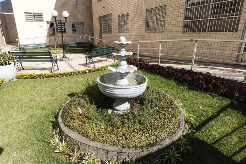 Foto REO1103852