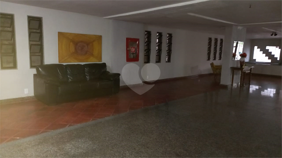 Foto REO1103859