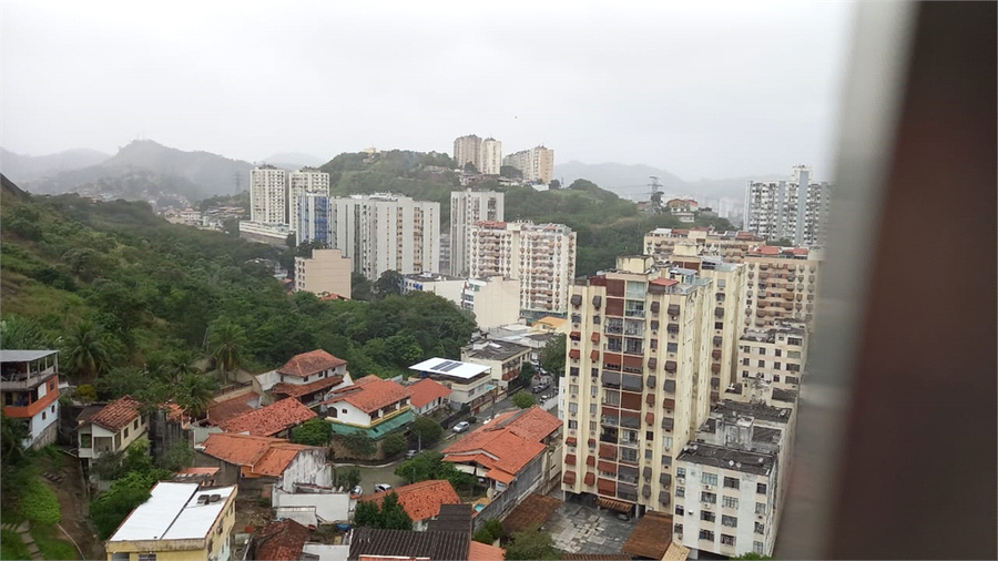Foto REO1103859