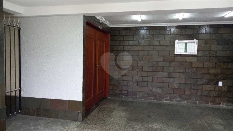Foto REO1103859