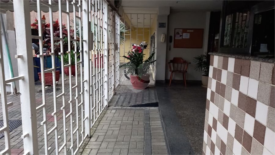 Foto REO1103859