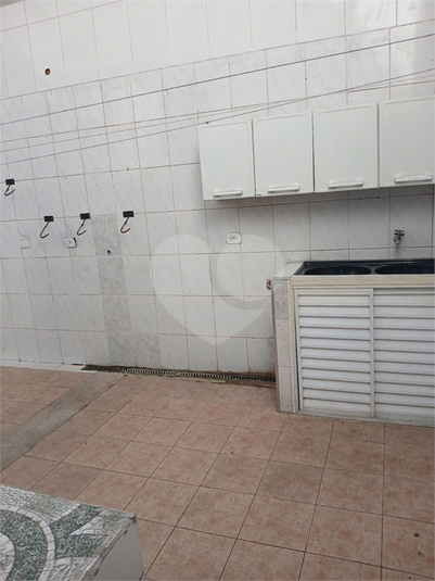 Foto REO1103860