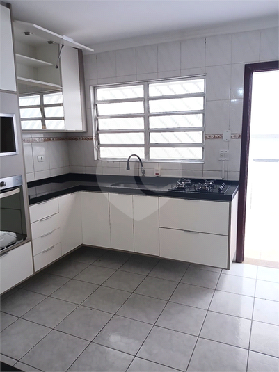 Foto REO1103860
