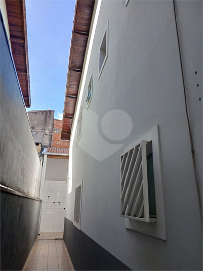 Foto REO1103860