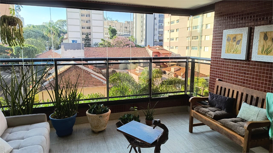 Foto REO1103861