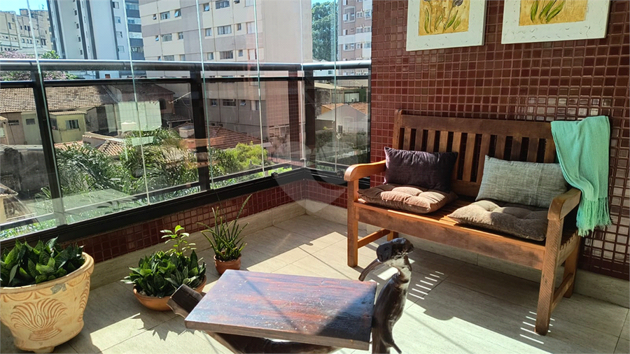 Foto REO1103861