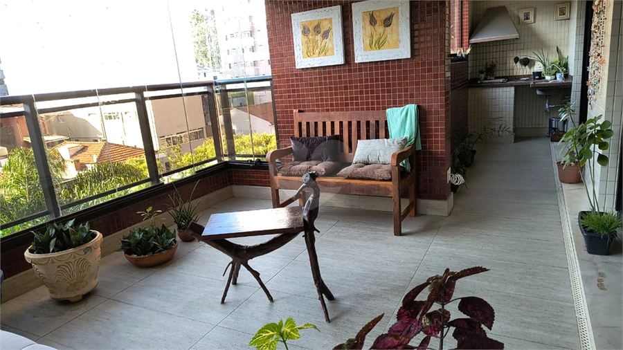 Foto REO1103861