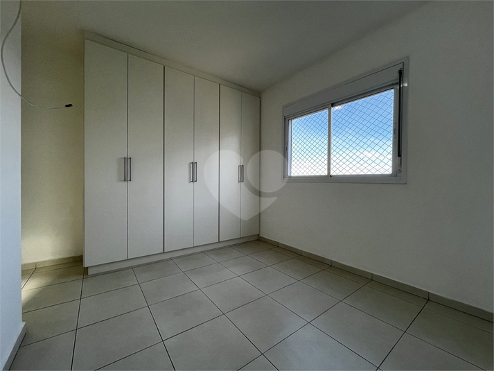 Foto REO1103862