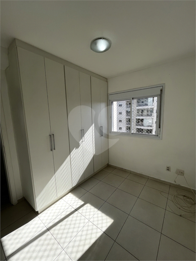 Foto REO1103862