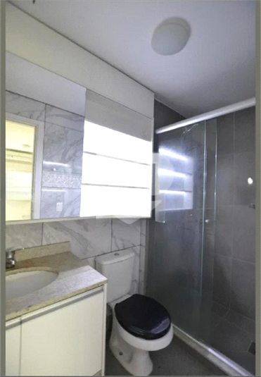 Foto REO1103863