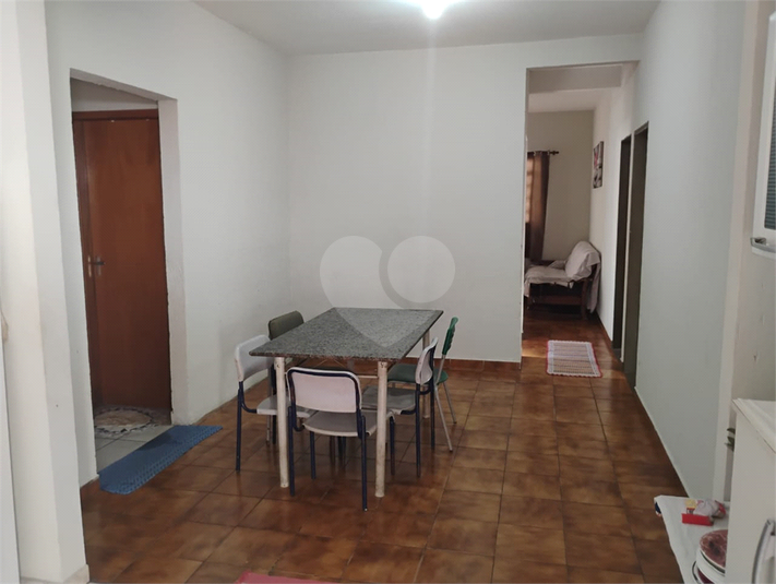 Foto REO1103874