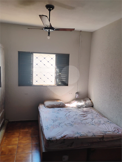 Foto REO1103874