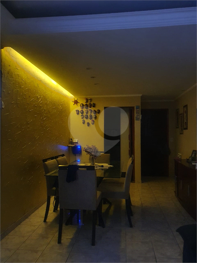Foto REO1103875