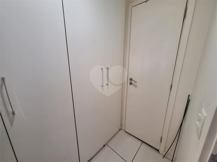 Foto REO1103876