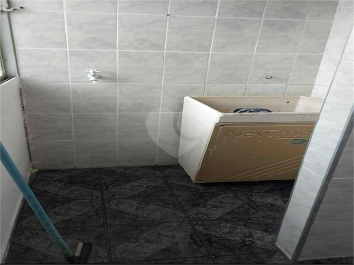 Foto REO1103878
