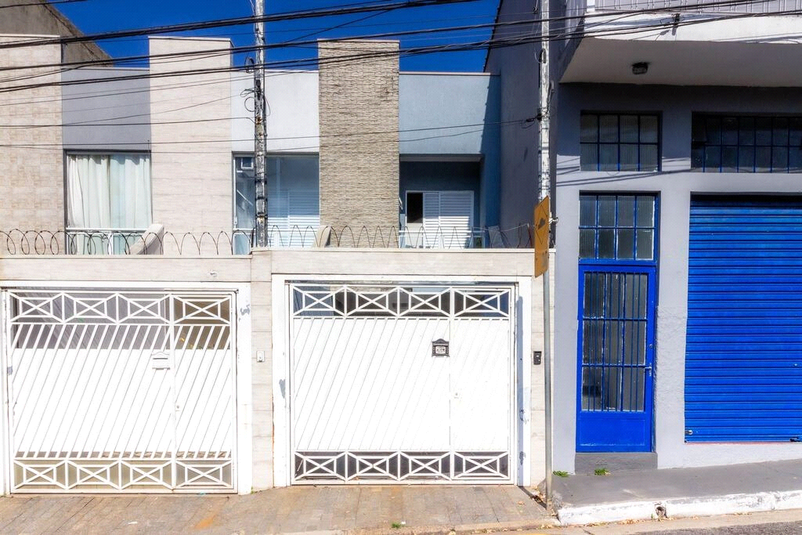 Foto REO1103901
