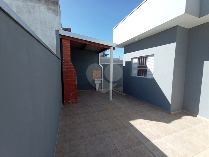 Foto REO1103917