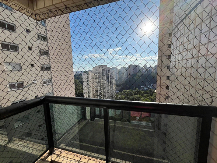 Foto REO1103922