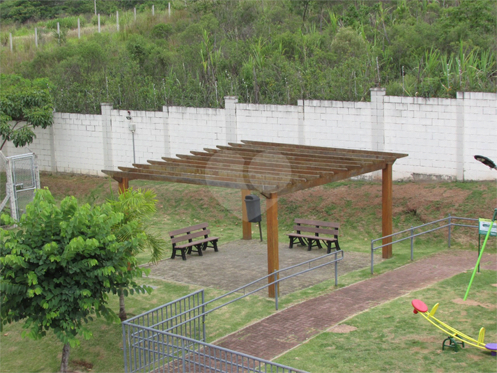 Foto REO1103935
