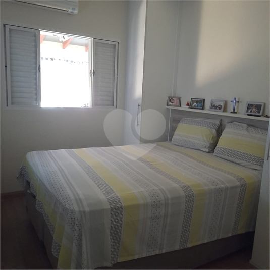 Foto REO1103955