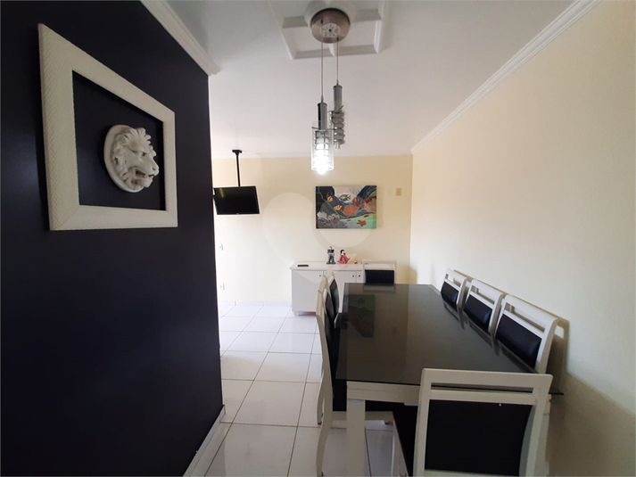 Foto REO1103959