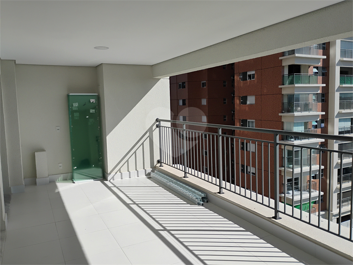 Foto REO1103962