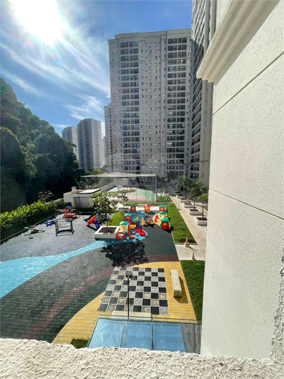 Foto REO1103963