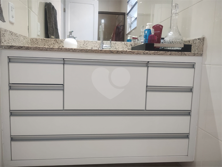 Foto REO1103964