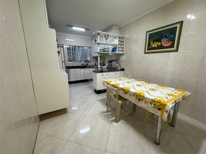 Foto REO1103965