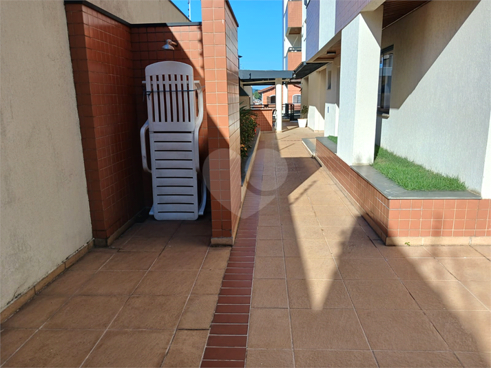 Foto REO1103966