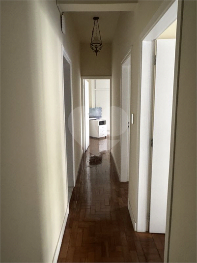 Foto REO1103971