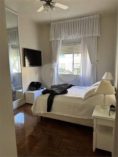 Foto REO1103971