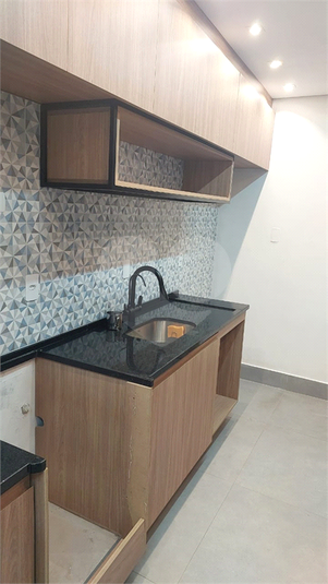 Foto REO1103980