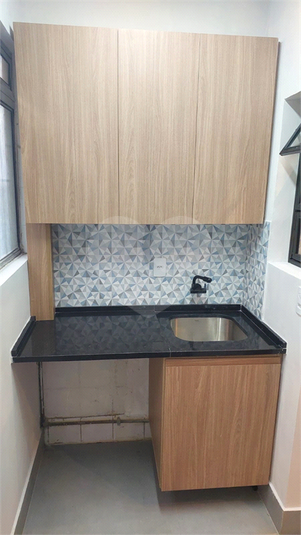 Foto REO1103980