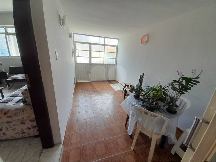 Foto REO1103984