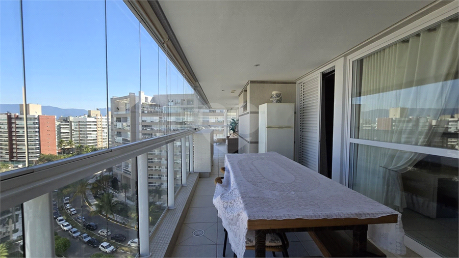 Foto REO1103985