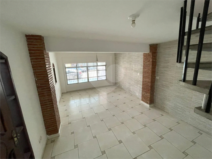 Foto REO1103989