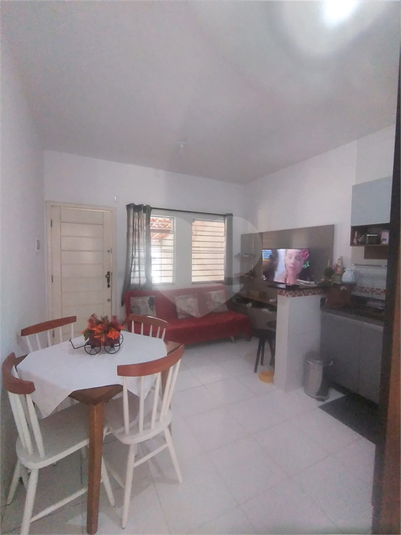 Foto REO1103991