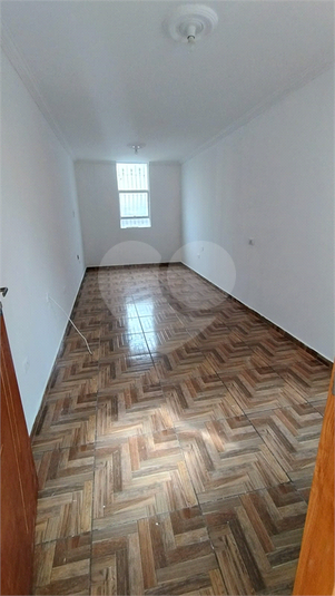 Foto REO1103999