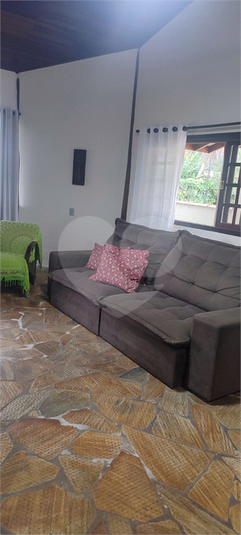 Foto REO1104009