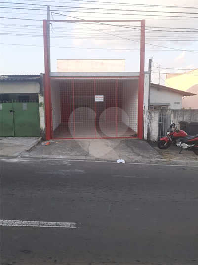 Foto REO1104062