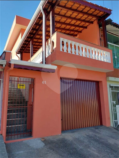 Foto REO1104078