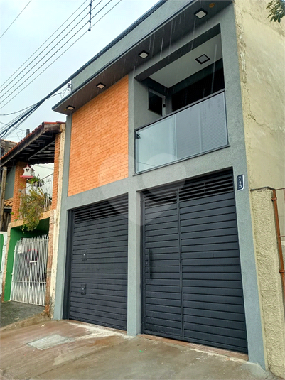 Foto REO1104117