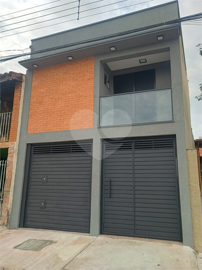 Foto REO1104117