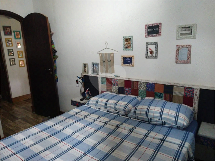 Foto REO1104131