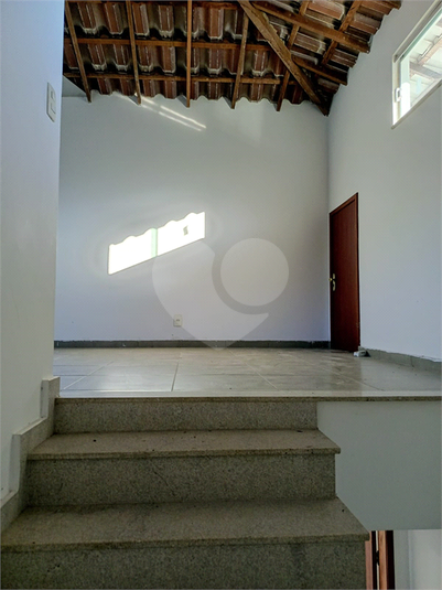 Foto REO1104156