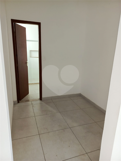 Foto REO1104156