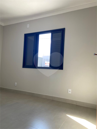 Foto REO1104165