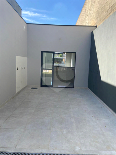 Foto REO1104165