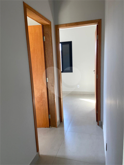 Foto REO1104165